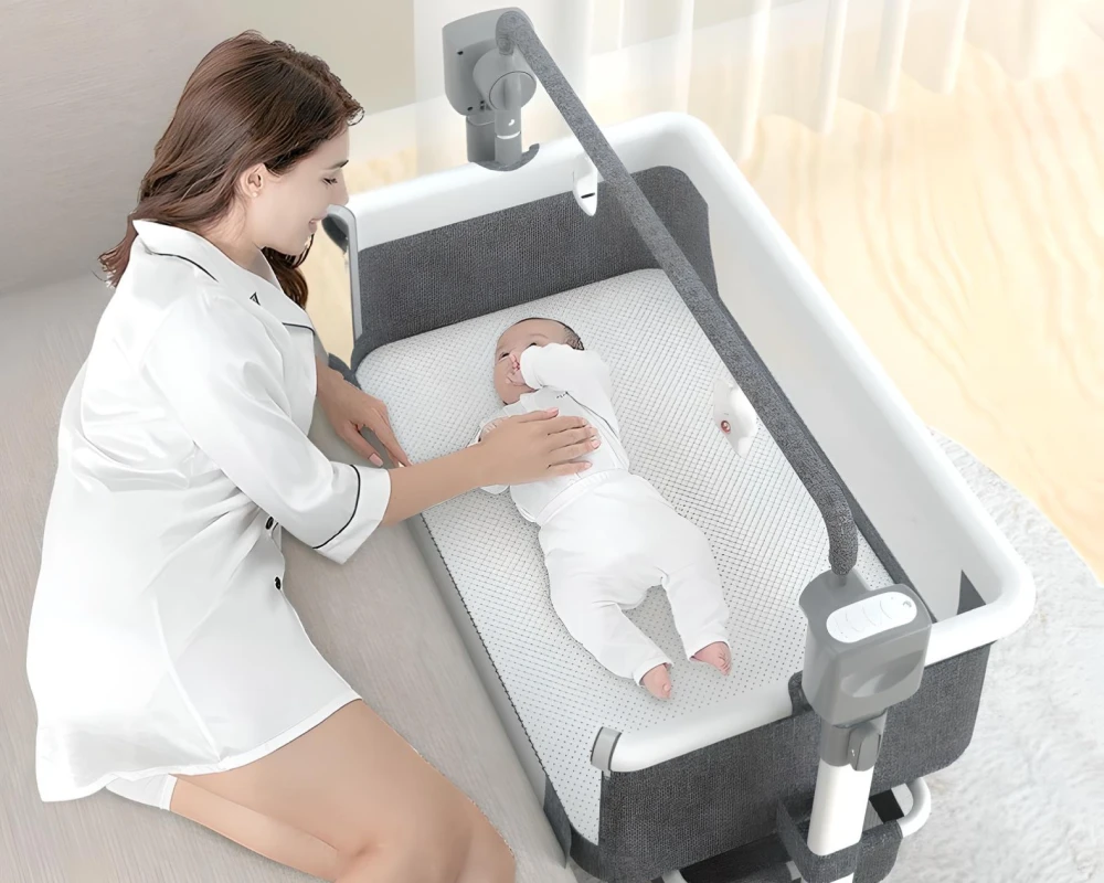 bassinet with motion